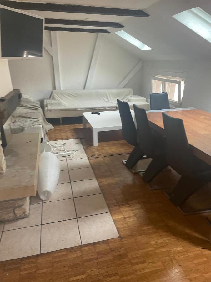 Lindas Beauty Hostel Zurich Ngoại thất bức ảnh